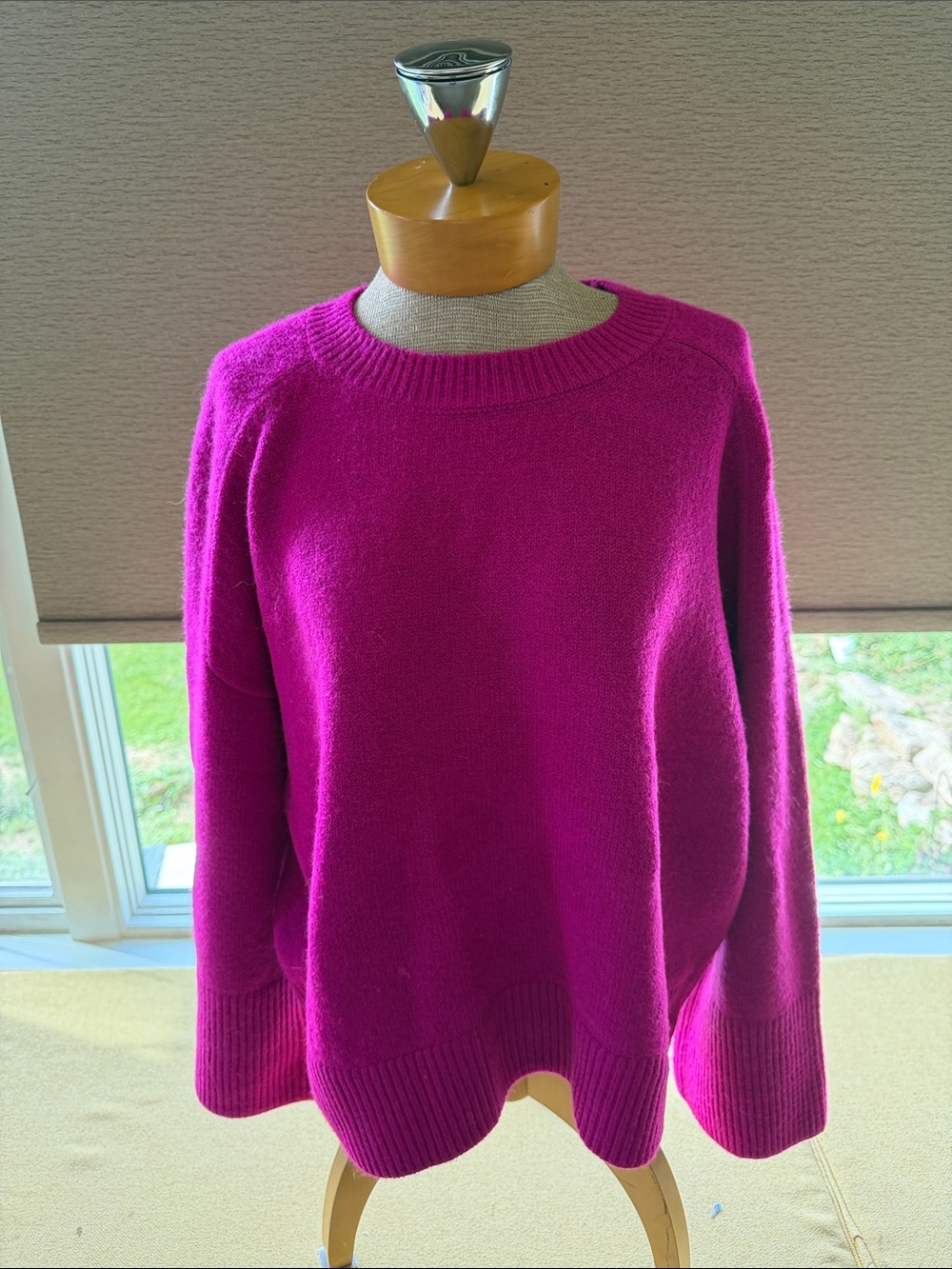 CeCe Fuchsia Crewneck Sweater